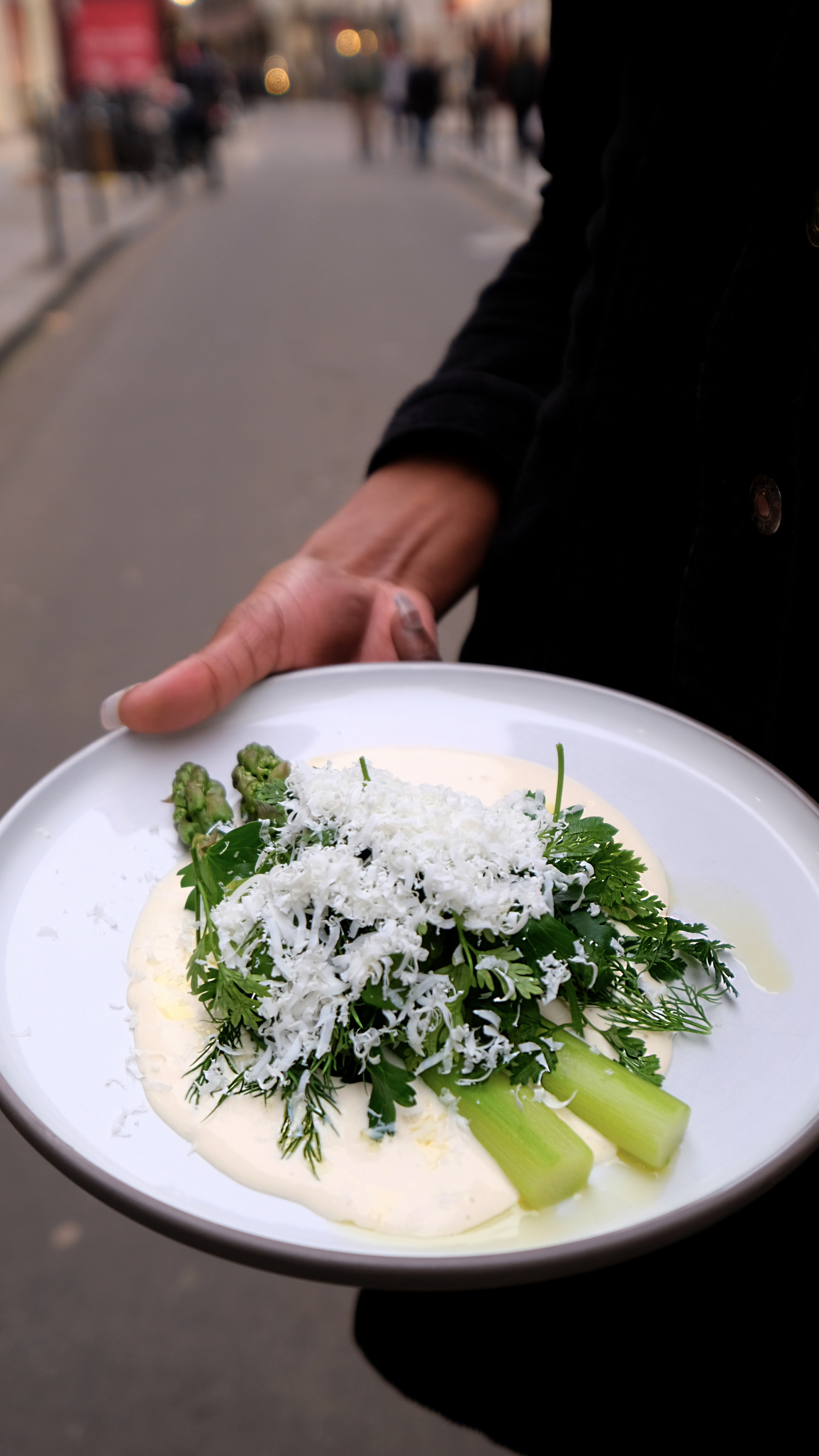 Asperges verte de Loire, ricotta salata, parmesan